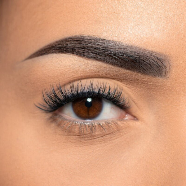 MODELROCK Ready to Wear Pre-Glued Cluster Lashes - Travel Edition - 40 Pieces