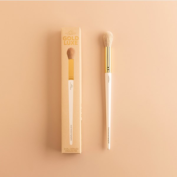 Modelrock Gold Luxe Makeup Brush – Small Detailed Highlighter Brush