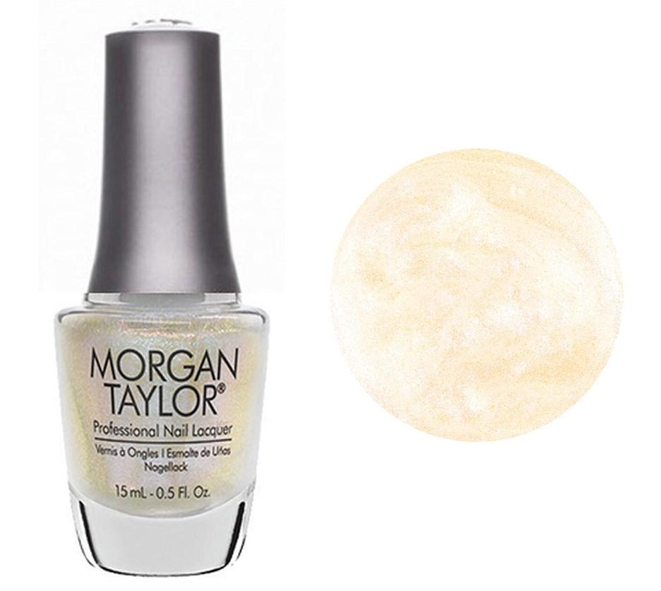 Morgan Taylor Izzy Wizzy, Let's Get Busy - Iridescent Effect